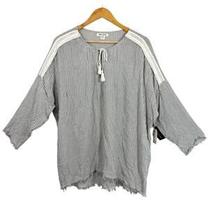 NWT Billabong Women’s Boho Top Black White Striped Distressed Blouse Size M